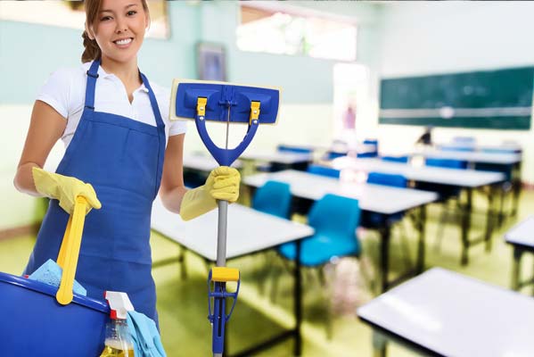 Sprzątanie powierzchni przedszkolnych